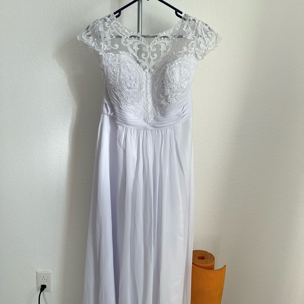 NWT JJ’s House wedding dress. Beautiful and soft!